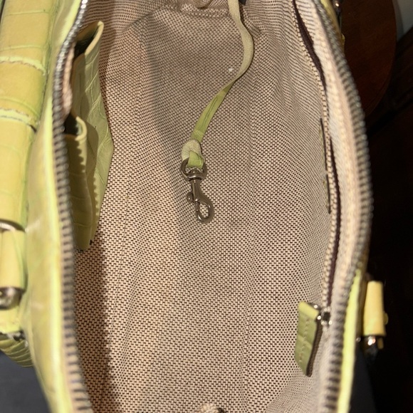 Dooney & Bourke  Vintage  alligator Satchel  Leather  Lt. Green  Front pocket - Picture 13 of 15